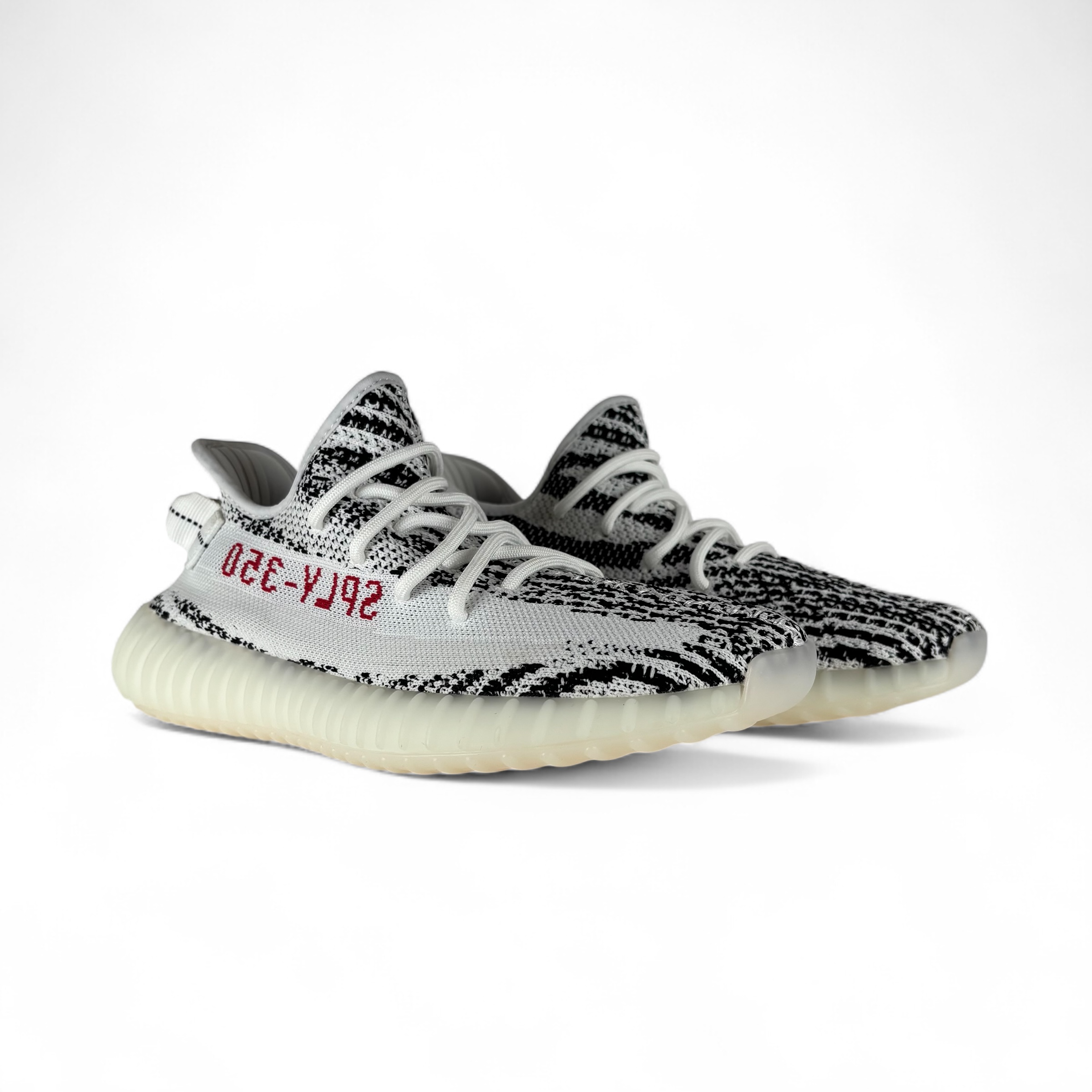 image00040 Yeezy Boost 350 V2 Zebra - Image 1