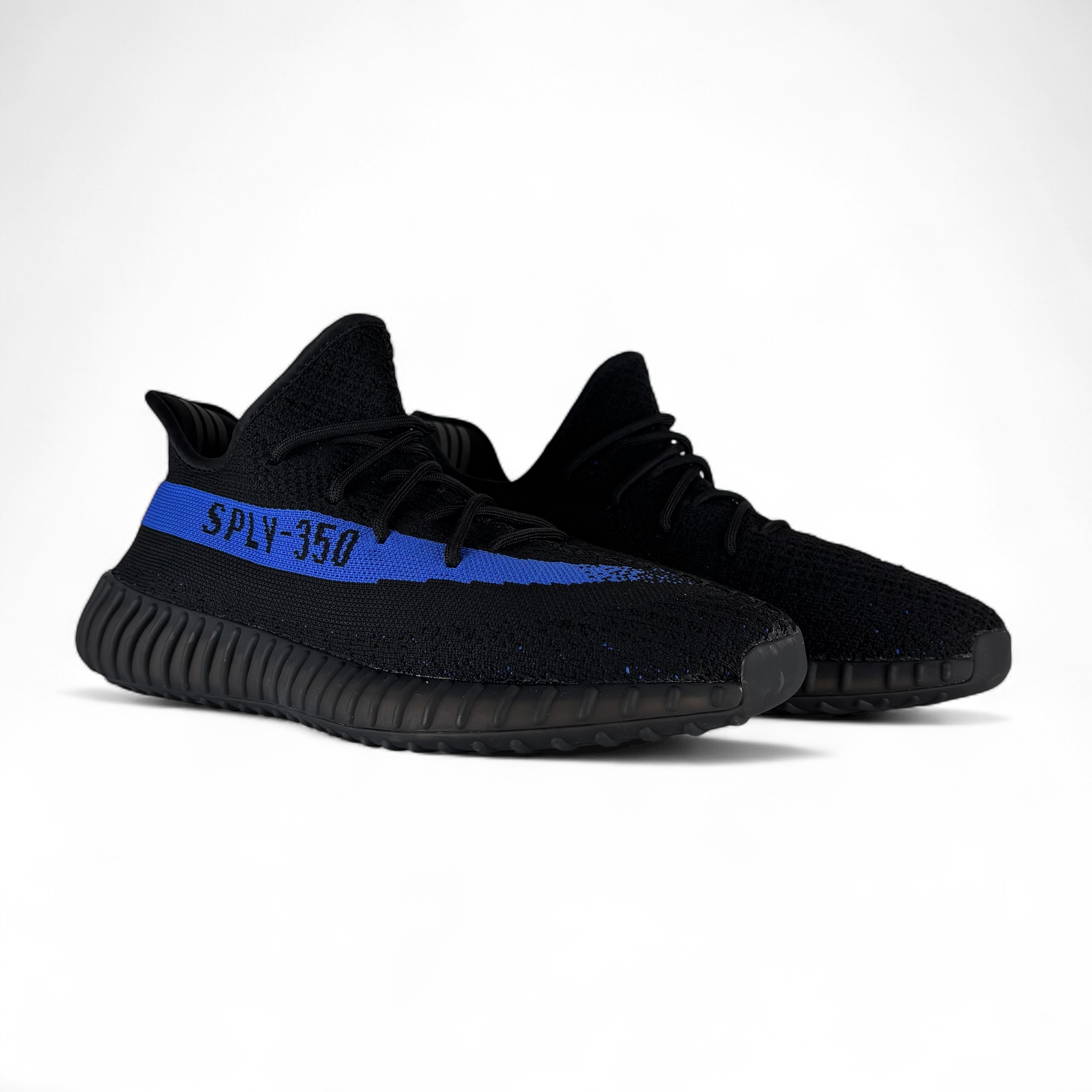 image00056 Yeezy Boost 350 V2 Dazzing Blue - Image 1